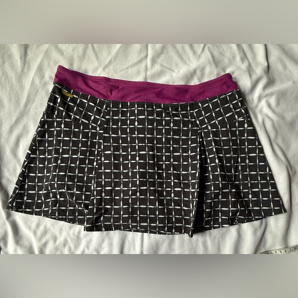 Women’s Lole Black and Purple Skort (Size XLarge)